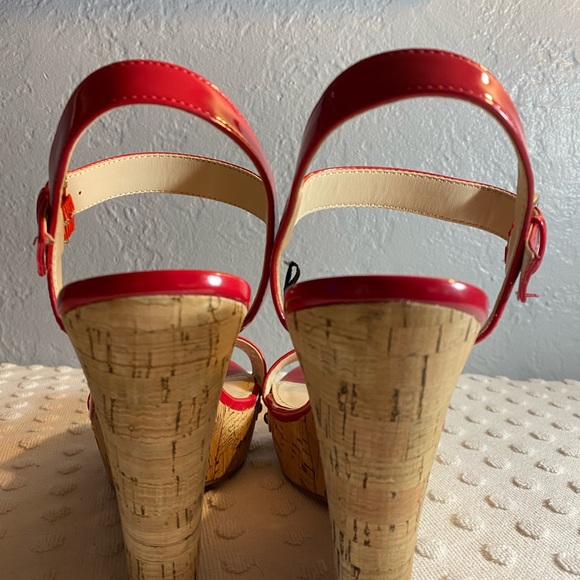 NINE WEST Red Patent Leather Cork Wedge - Picture 5 of 16